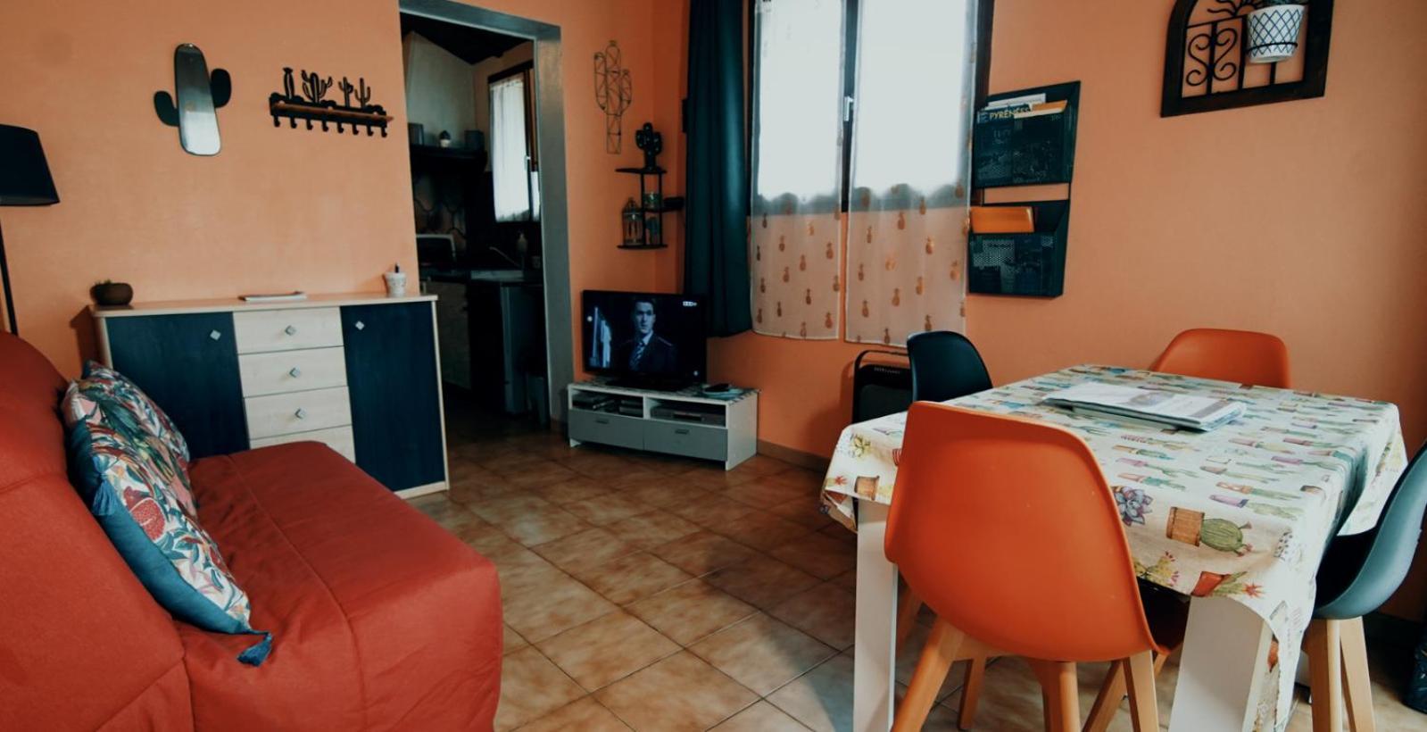 Le Nopal Bleu Apartment Tarascon-sur-Ariège Екстериор снимка
